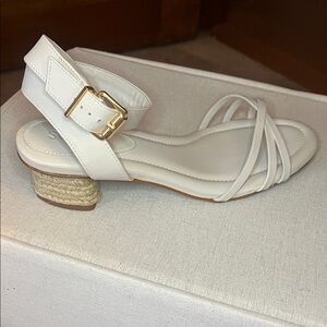 SCHUTZ Women's beige leather Strappy Sandals-7.5M-NIB